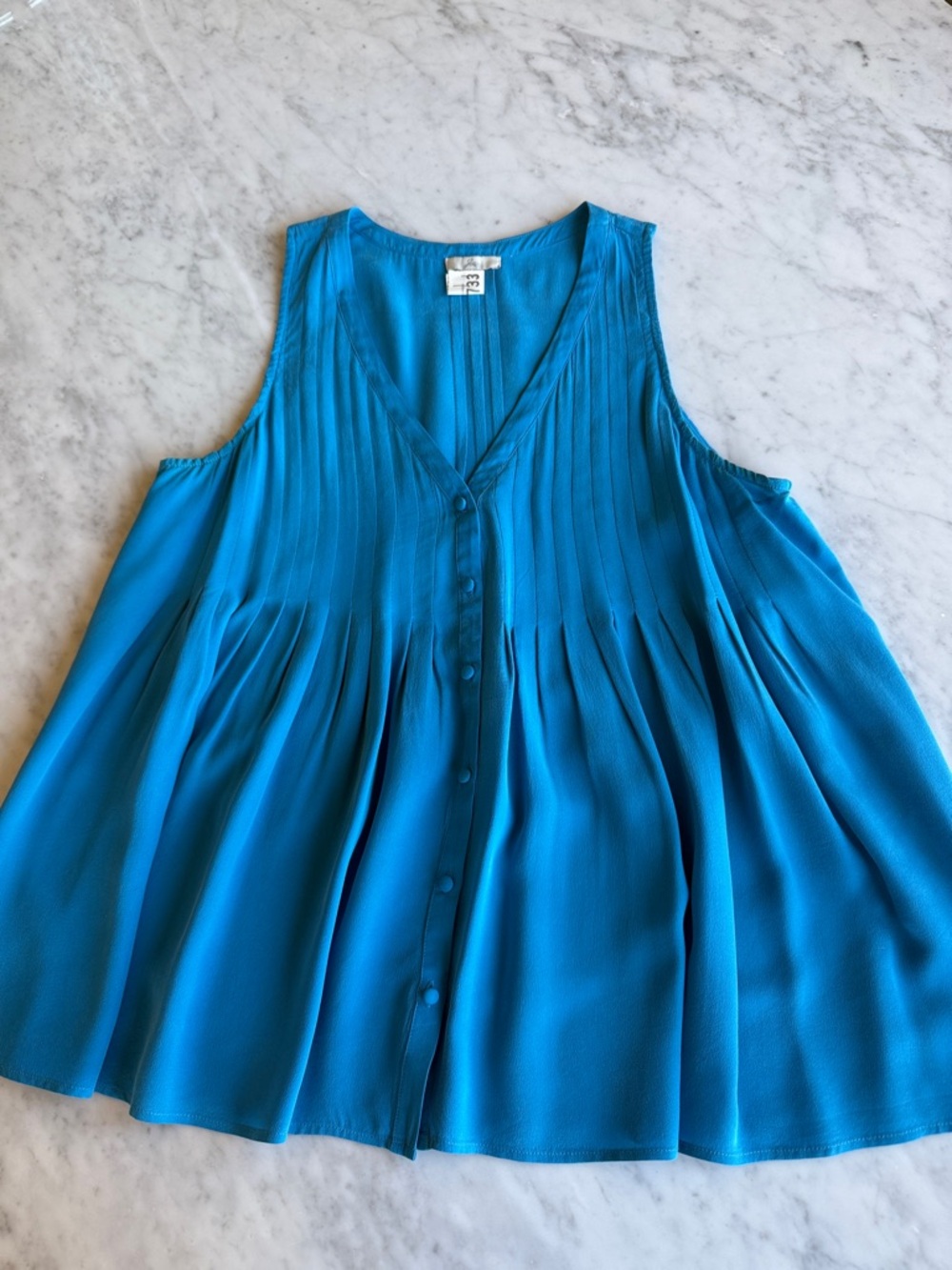 Joie Sleeveless Silk Button Down Top